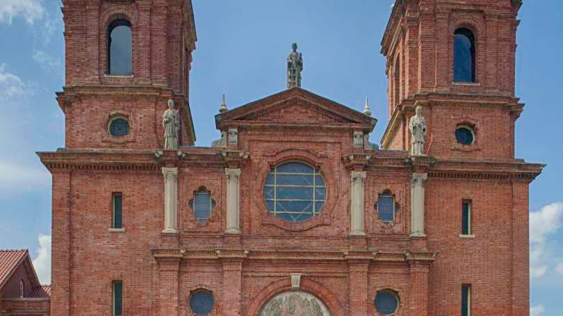 Asheville’s Awe-Inspiring Church