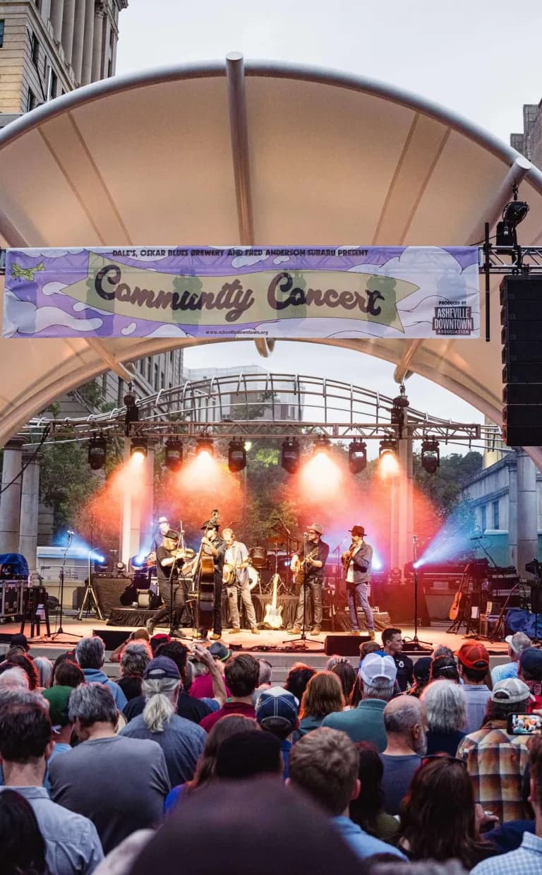 Event Sponsorship Program Steep Canyon Rangers Community Concert / Photo: Fiasco Media